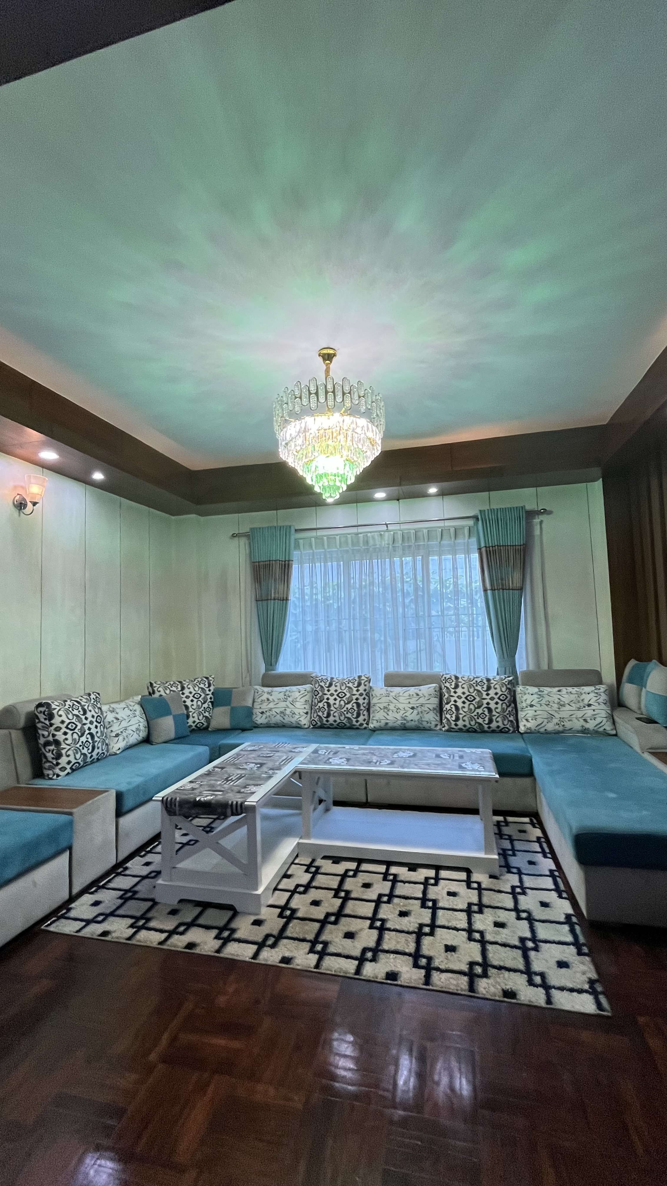 Beautiful Modern 3 Storey House for Sale – Sainbu