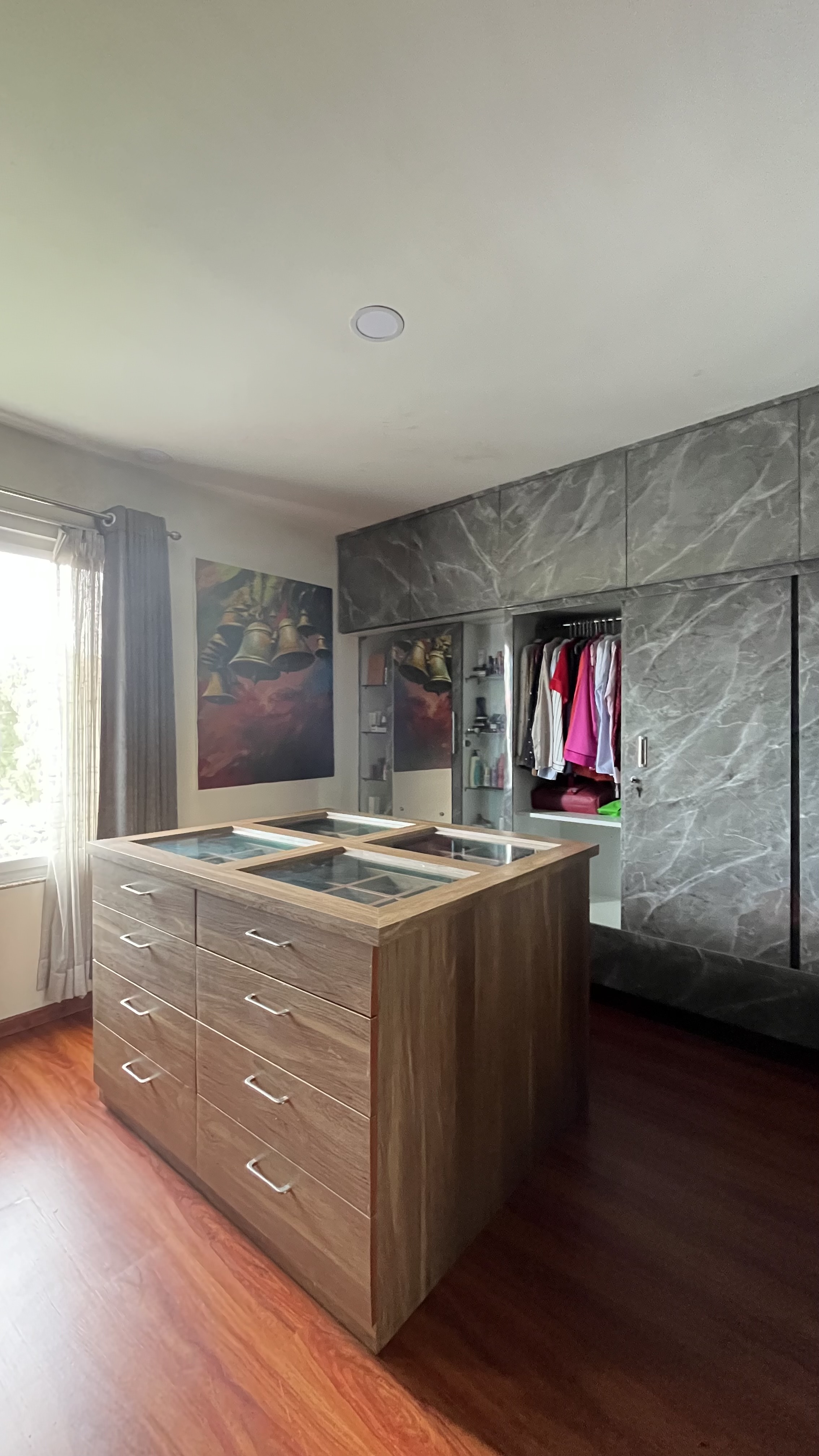 Beautiful Modern 3 Storey House for Sale – Sainbu